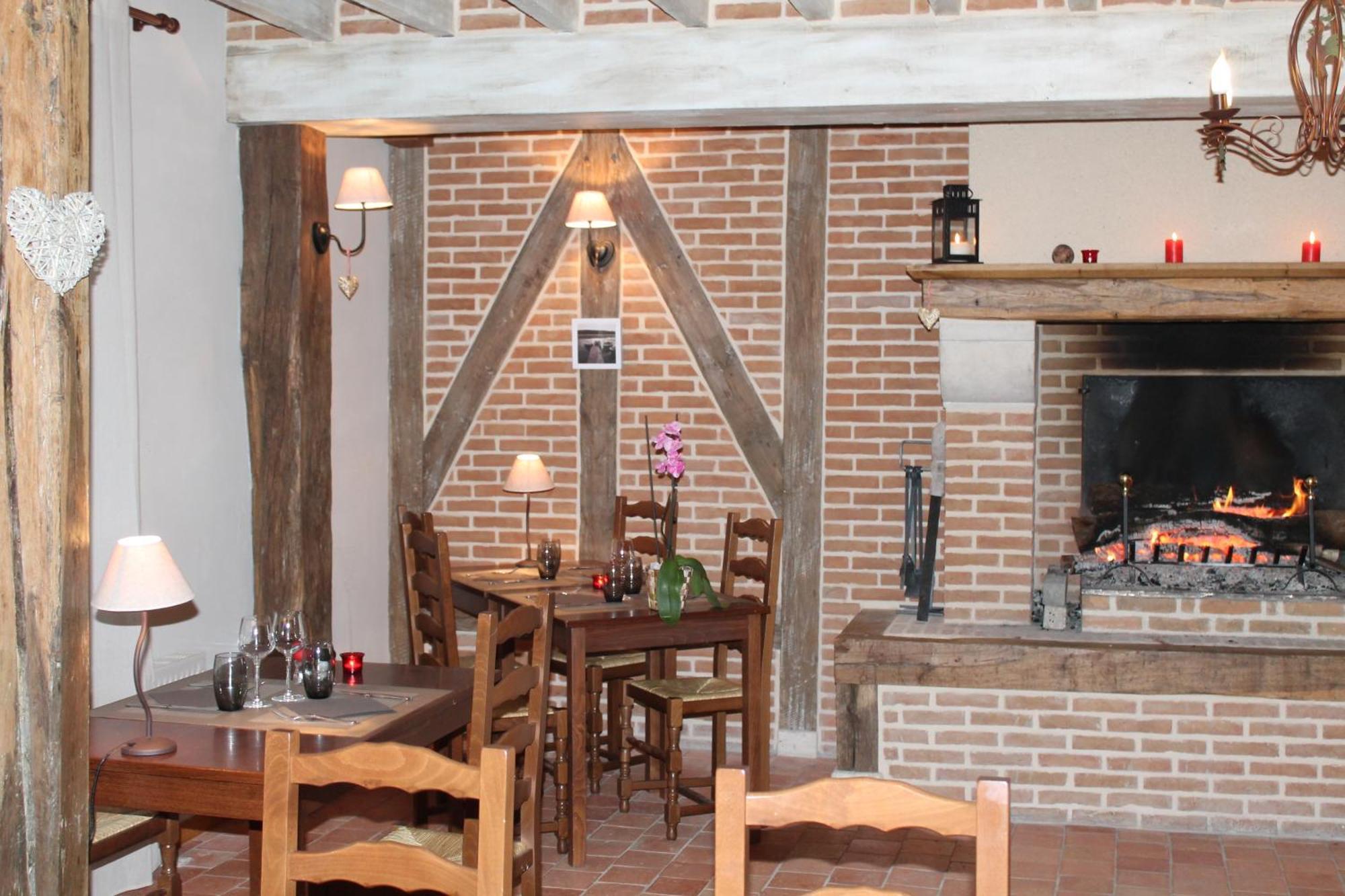 Bed and Breakfast La Margot'Ine Montrieux-en-Sologne Exterior foto